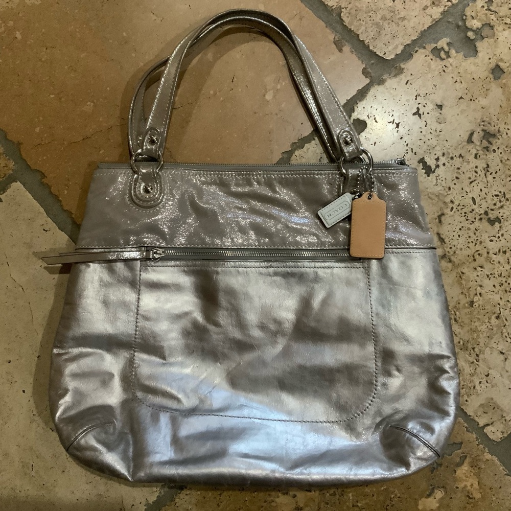 ❤️❤️ Coach Poppy Glam Tote Metallic❤️❤️ - Picture 1 of 9